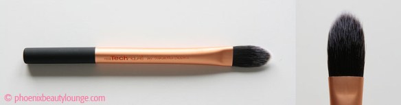 realtechniques_pointedfoundationbrush copy