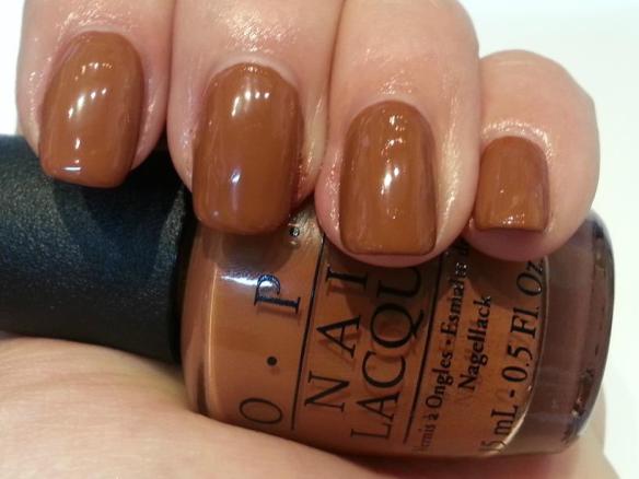 OPI A-Piers to be Tan 