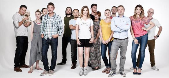 BRAND MANIFESTO COLAB™ has been developed by a dynamic collective of beauty experts who combine the best of their backstage knowledge. The result is inspiring breakthrough formulas that fuse the art of hairdressing with the science of formulation.